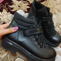 نیم بوت|کیف، کفش، کمربند|لاهیجان, کاروانسرابر|دیوار