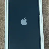 آیفون Se2022 بسیار تمیز سالم