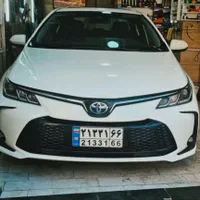 نصب برچسب شیشه دودی