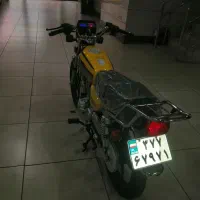 موتورسیکلت 200