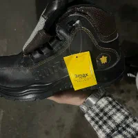 کفش ایمنی ۴۳