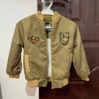 کاپشن و پشه بند وپارچه