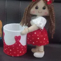 جای برس عروسکی