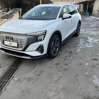 آئودی q5 ایترون تیپ ۳