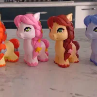 نمادسال۱۴۰۴ نماد سال اسب خام و رنگی