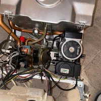 خدمات تعمیر و سرویس انواع پکیج|خدمات پیشه و مهارت|گرمدره, |دیوار