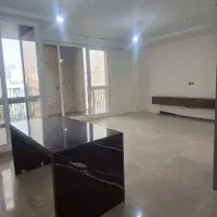 فروش آپارتمان135متر قاب میدان نارمک کلیدنخورده فول