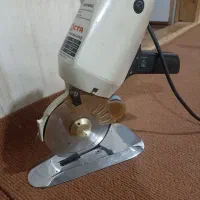 قیچی پارچه بر برقی