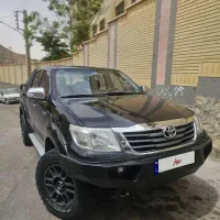 تویوتا هایلوکس ۲۰۱۴ بیرنگ