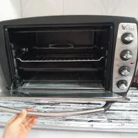 توستر در حد نو