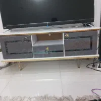 میز تلویزیون سالم.