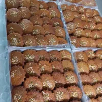 پخش عمده کیک یزدی و شیرینی