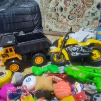 همه باهم|اسباب‌‌بازی|شاهین‌شهر, خانه کارگر|دیوار