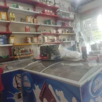فروش یخچال بستنی وقفسه وجنس مغازه به نرخ فاکتور|فروشگاه و مغازه|کوهدشت, |دیوار
