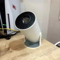 پرژکتور نو(از نظر کیفیت قیمتش خیلی کمه)