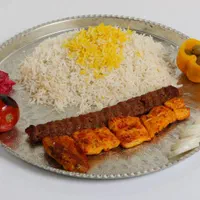 طبخ باکیفیت و قیمت مناسب غذاهای ایرانی و خارجی|خدمات پذیرایی، مراسم|شیراز, فرگاز|دیوار