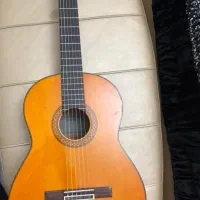 گیتار یاماها c80