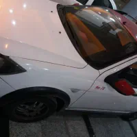 کوییک r سفید قرمز  ۱۴۰۰