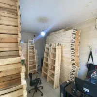 نردبان چوبی