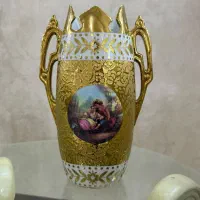 گلدون بسیار زیبا طلا کوب|کلکسیون اشیاء عتیقه|تهران, فیروزآبادی|دیوار
