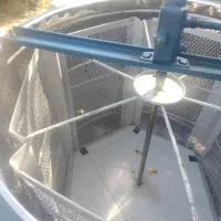 استراکتور|ماشین‌آلات صنعتی|صحنه, |دیوار