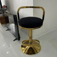 صندلی بلند قابل تنظیم ارتفاع