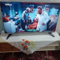 تلویزیون الجی ۴۲ اینچ ماهواره سرخود