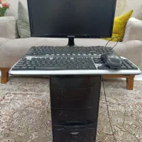 کیس و کیبورد و موس و مانیتور