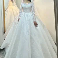 لباس عروس در حد نو