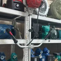 حاشیه زن و نی بر