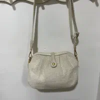 کیف کنفی|کیف، کفش، کمربند|قم, باغ شازده|دیوار