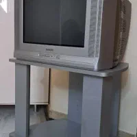 تلویزیون ۲۱ اینچ پلانو سامسونگ با میز