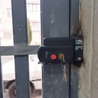 نصب قفل برقی و آرامبند|خدمات پیشه و مهارت|شیراز, شهرک گلستان|دیوار