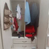 ۲عدد کمد لباس بچه ،و ی عدد کمک اویز دار و کشو دار|جاکفشی، کمد، دراور|نوبران, |دیوار