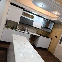 نصب برچسب کابینت و دیوار