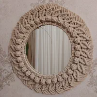 آیینه با قاب مکرمه طرح برگ۹۵۰ت