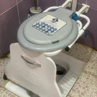 توالت فرنگی تاشو دیواری