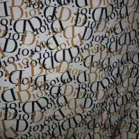 فروش انواع پارچه های نخی گرم بالا|لباس|بوکان, |دیوار