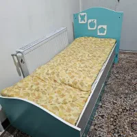 تخت و کمد نوزاد نوجوان