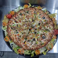 پیتزازن و ساندویچ زن