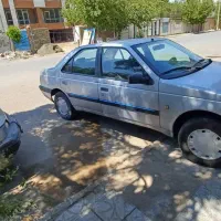 پژو ۴۰۵ نقره‌ای ۸۷