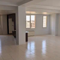 ۱۶۰ متر سه خواب/یک خواب مستر/سه جهت دید