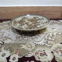 تعدادی زیر خاکی