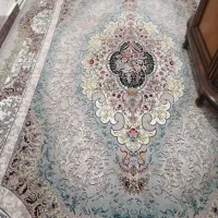 یه عدد فرش ۱۲ متری ،و فرش ۶متری