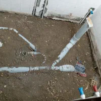 تشخیص ترکیدگی نم لوله کشی موتورخانه حفر چاه عمیق