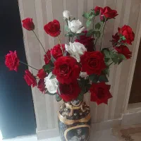 گل رز و گل با پایه
