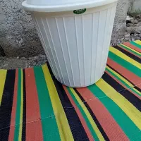 تعدادی لوازم پلاستیکی نو|ظروف نگهدارنده، پلاستیکی، یک‌بارمصرف|شاندرمن, |دیوار