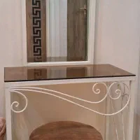 تخت دونفره و میز آرایش