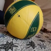 توپ والیبال بتا