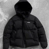 سیروان تاناکورا پفکیcapshan (modrn) روز (عمده)|لباس|تهران, مولوی|دیوار